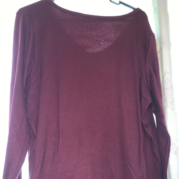 American Eagle long sleeve - Picture 3 of 4